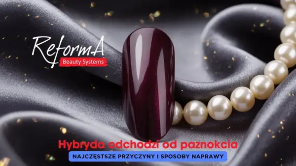 Ciemny lakier hybrydowy na tle jedwabiu z pereł.